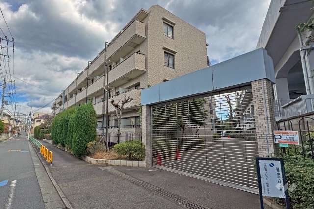 サンコート西荻窪の外観（南西側から）