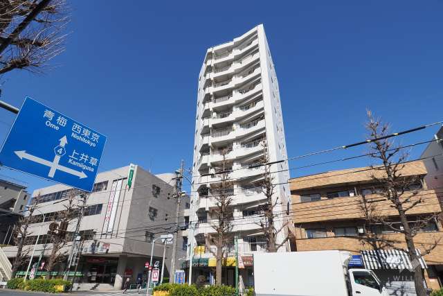 ニュー荻窪マンションの外観（南東側から）