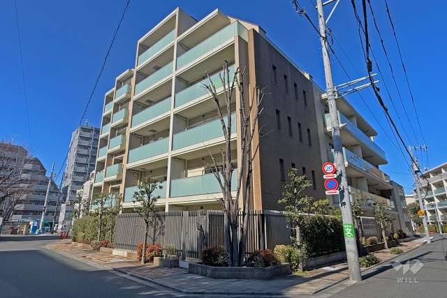 プラウド杉並和田サウスコートの外観（南東側から）