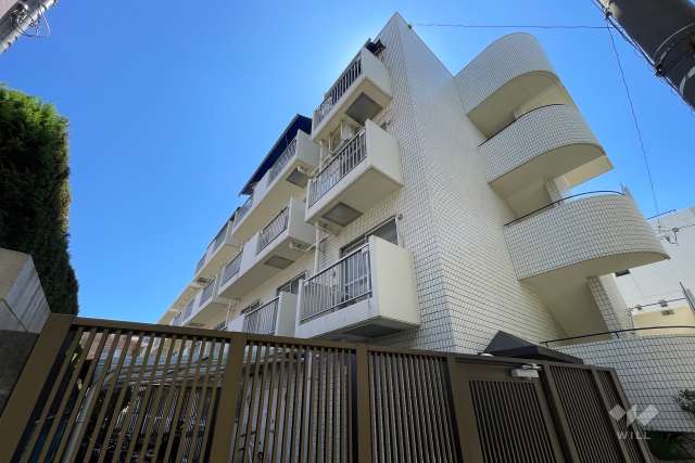 パークハイツ用賀の外観（北東側から）