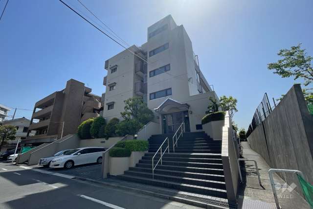 尾山台リバーサイドハイデンスの外観（北側から）