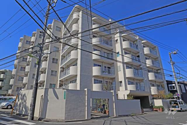 弦巻パビリオンの外観（東側から）