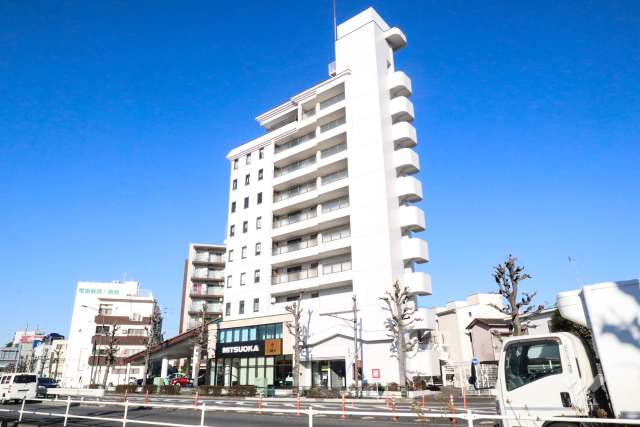 エクセルシオール世田谷桜丘の外観(南西側から)