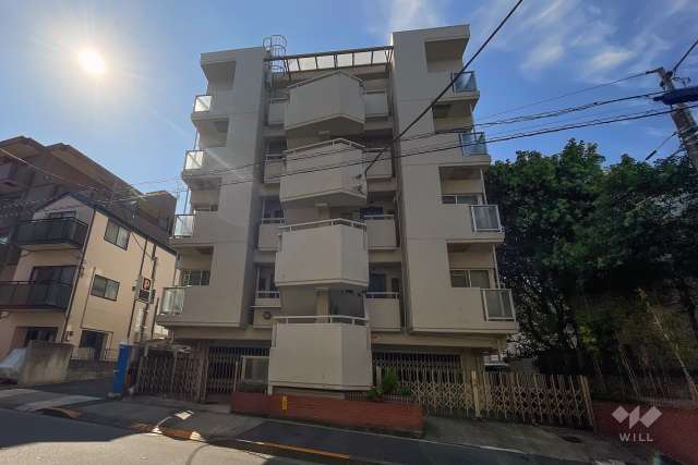 アサカシオン三宿の外観（北西側から）