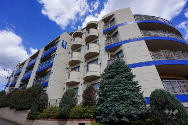 アルシオンコート松原の外観（南西側から）