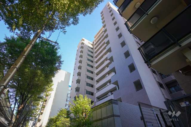 クリオレミントンハウス明大前の外観（北西側から）