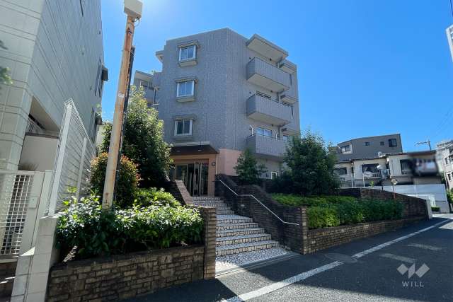 三軒茶屋南パークハウスの外観（北東側から）