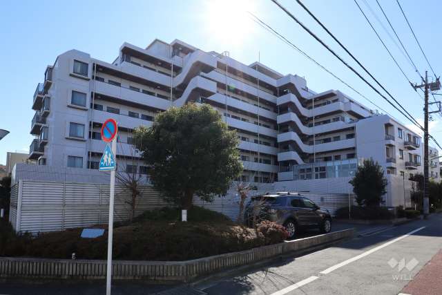 上野毛パークホームズアダージオの外観（北側から）