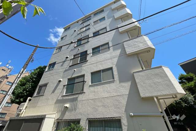 京王瀬田マンションの外観（南西側から）