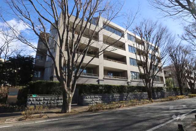 パークシティ成城Ｆコートの外観(北西側から)
