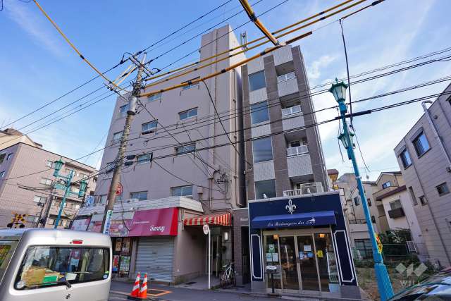 赤堤マンションの外観（北西側から）
