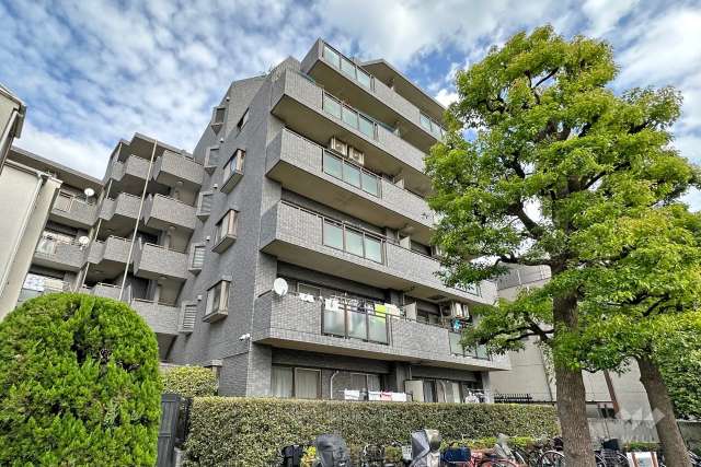 ソフィア経堂の外観（南西側から）