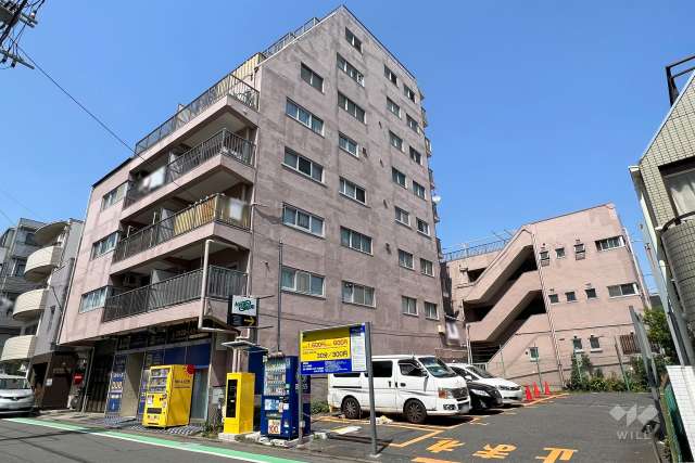 ストークマンション代田の外観(南西側から)