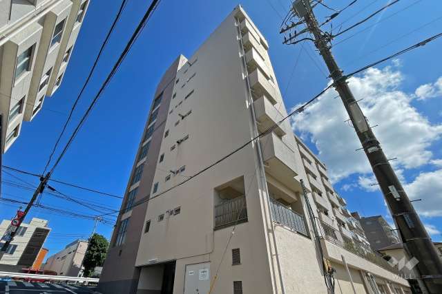 自由が丘フラワーマンションの外観（南西側から）