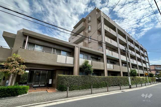 藤和シティホームズ千歳烏山の外観（北西側から）