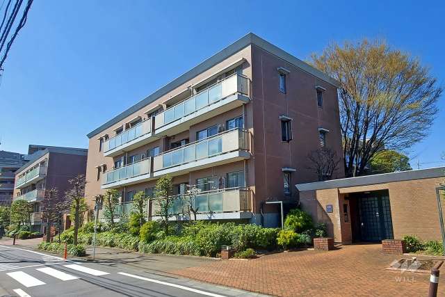 パークアベニュー芦花公園参番館外観(北東から)