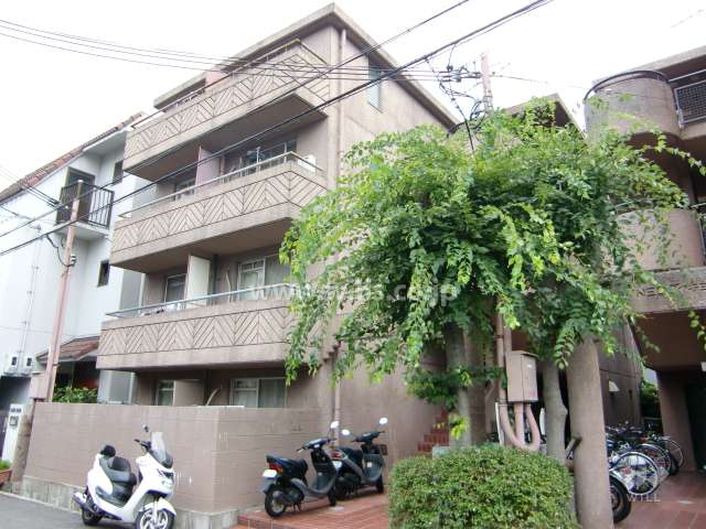ネオダイキョー北昭和町の外観（１号棟を西側から）