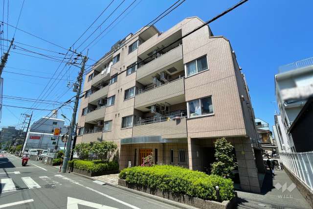 ガーデンホーム鵜の木の外観（東側から）