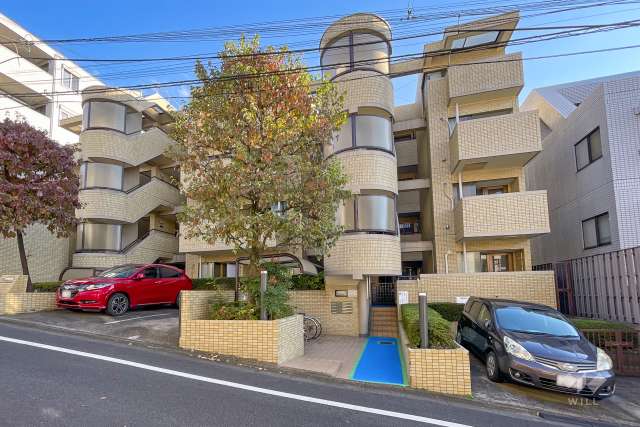 コスモ上池台の外観(北西側から)