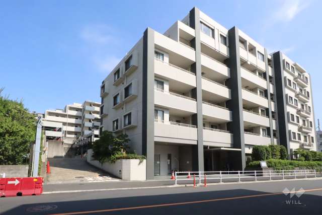 ライオンズヒルズ上池台の外観(北東側から)