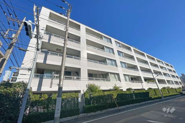 アールブラン千鳥町の外観（南西側から）