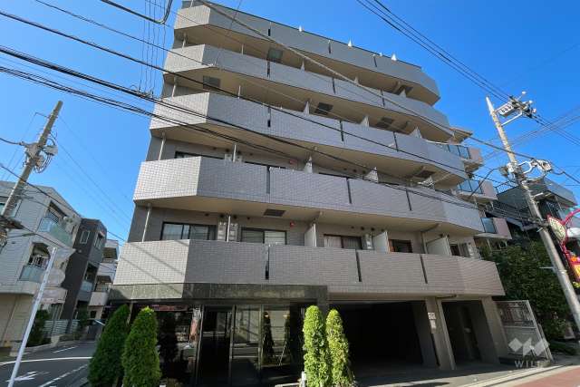 ルーブル東蒲田参番館の外観（南側から）