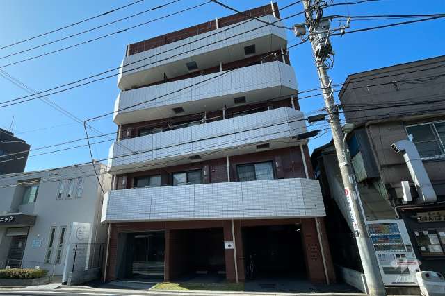 アルテシモヴェレの外観（南東側から）