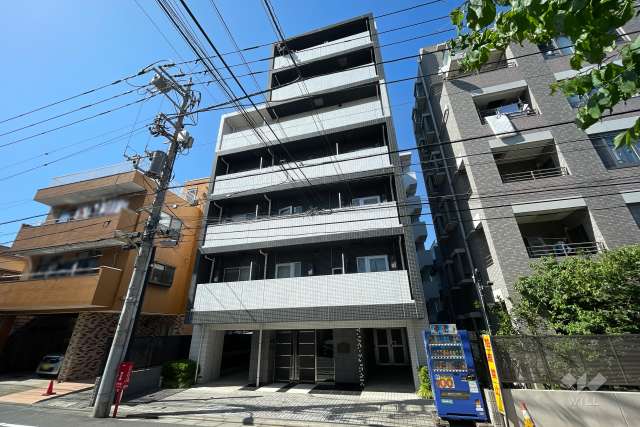 メインステージ大森北2の外観（南側から）