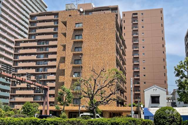 ハイツ福久良の外観（南西側から）