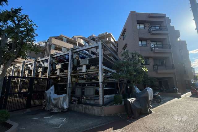 グランイーグルｗｉｎｇ多摩川の外観(北側から）
