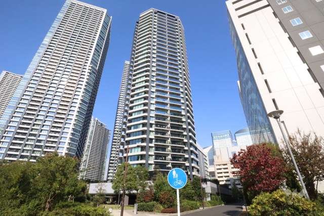 ベイサイドタワー晴海の外観（南東側から）