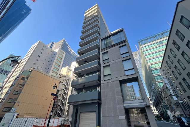 ファミール東京グランリッツの外観（東側から）