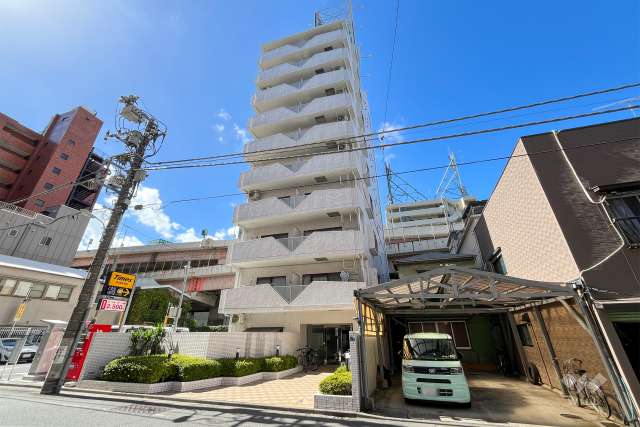 日本橋アムフラットの外観（南東側から）