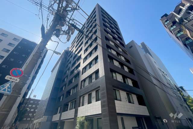 マンションの外観、公園