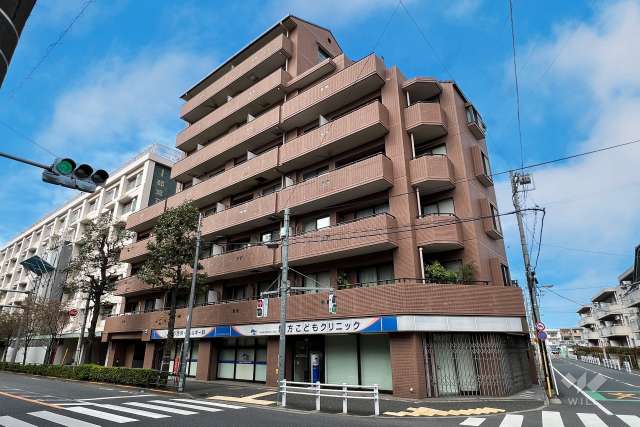 東急ドエルアルス野方の外観（南側から）