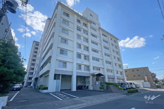 パシフィック松が丘の外観（北東側から）