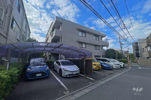 ライオンズステージ中野中央の外観（北東側から）