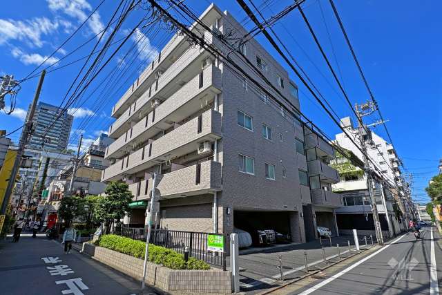 ライオンズシティ中野の外観（南東側から）