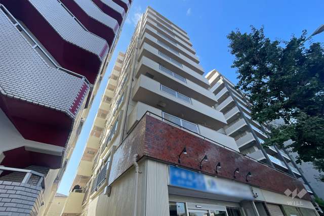 プリンスコートの外観（北東側から）