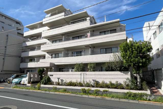 新中野サニーハイツ（本町4丁目）の外観（北東側から）