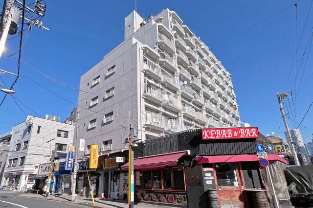 メトロ中野新橋マンションの外観（南西側から）