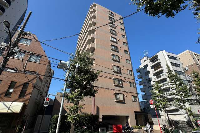 ウィライブ中野富士見町の外観（南東側から）