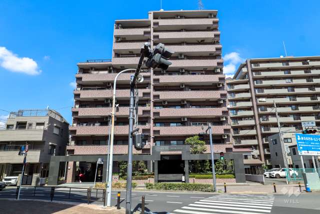 クレッセント新丸子の外観（南側から）　