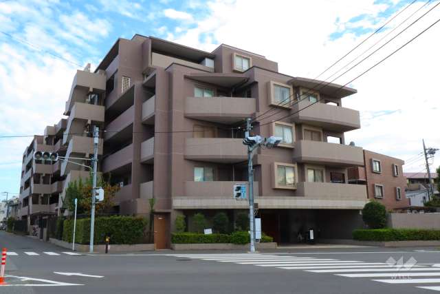 パルミナード武蔵新城弐番館の外観(北西側から)