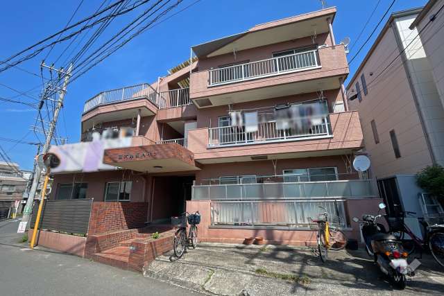 第6中原ハイツの外観（南側から）