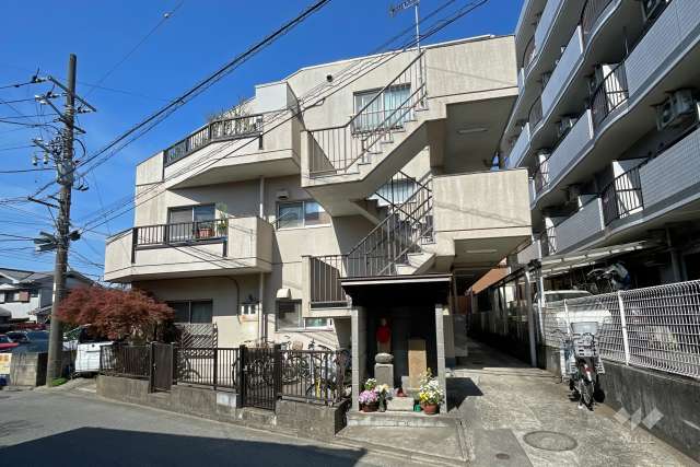 第3中原ハイツの外観（南東側から）