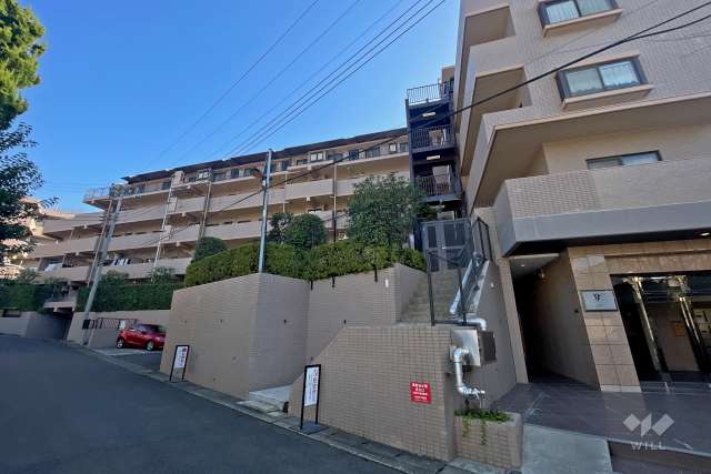 マイキャッスル宮崎台グランヒルズの外観（北西側から）