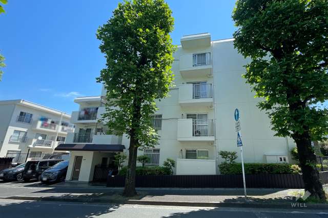 鷺沼すみれが丘スカイマンションの外観（西側から）