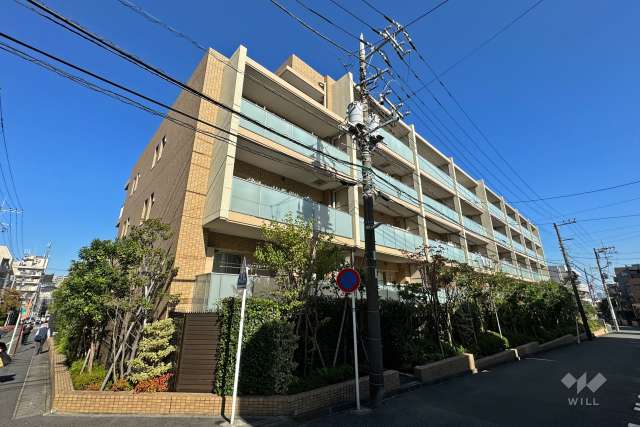 ザ・パークハウス宮前平の外観（南側から）