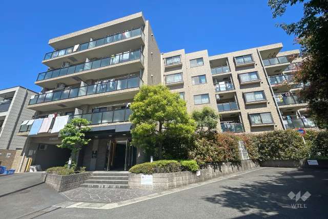 プリンスハイツ梶ヶ谷弐番館の外観（南側から）